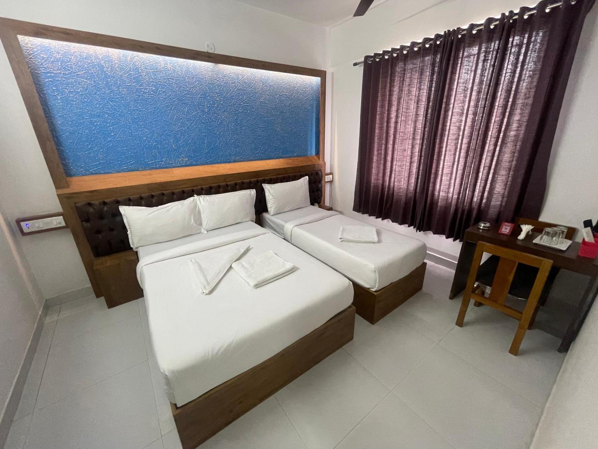 B Six Hotel Bangalore Extérieur photo